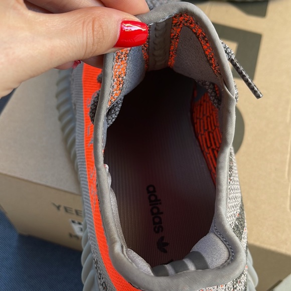 Yeezy Boost 350 V2 Beluga Reflective - Picture 7 of 8